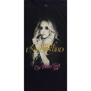 Carrie Understood Cry pretty concert Long sleeve "S". Band T. Music T. Country.‎